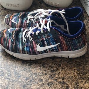 Customized rarely worn Nike Free